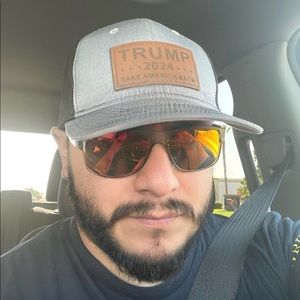 Meet your Posher, Sergio